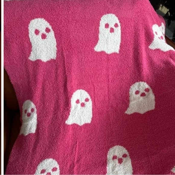 Viral TikTok Pink Ghost Blanket 60x40 Halloween Double-sided - Picture 2 of 5
